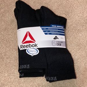 Brand new 6 pack mens crew socks..